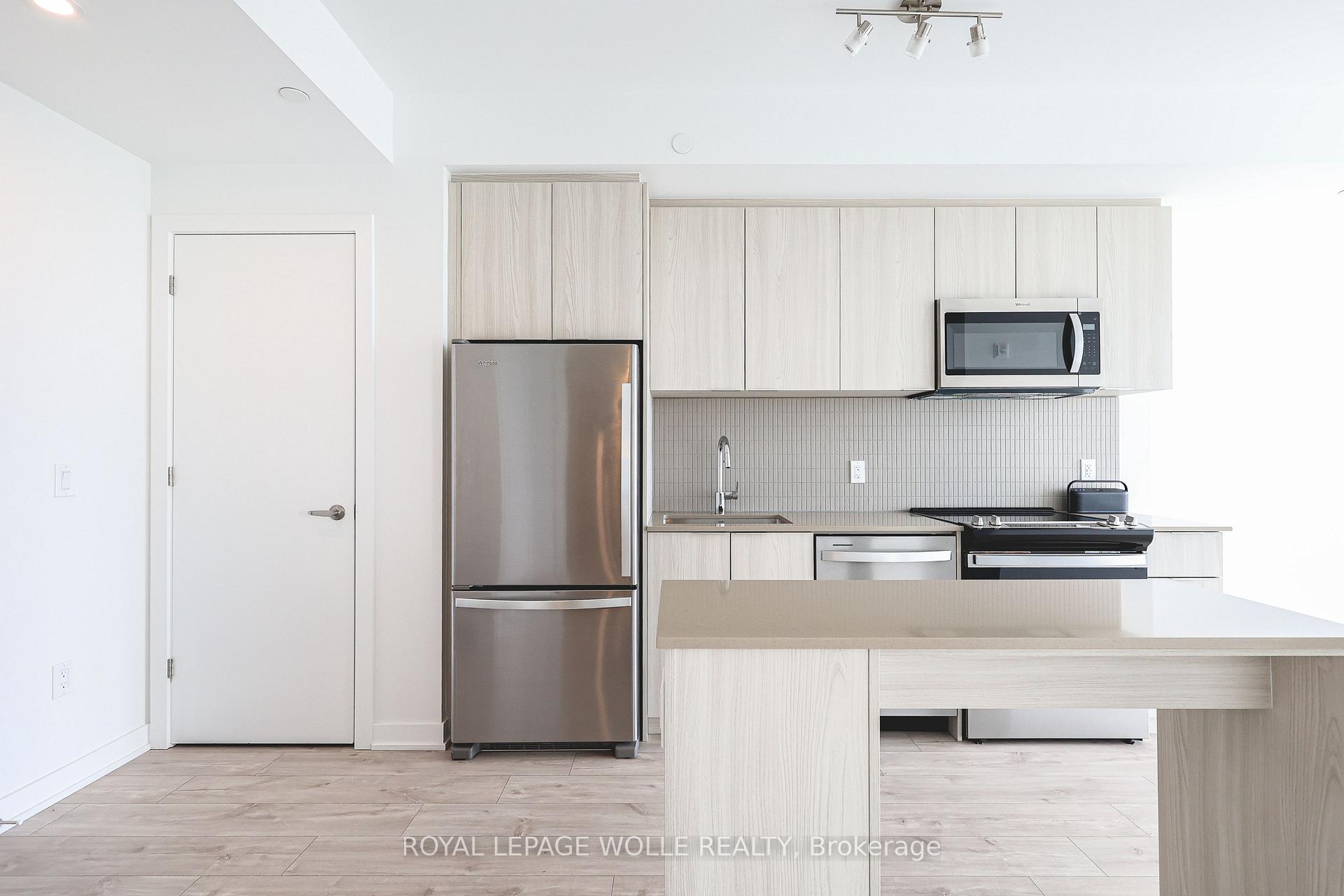 Photo 5 of Unit 703, 770 Whitlock Avenue, Milton, Cobban — HOMEH