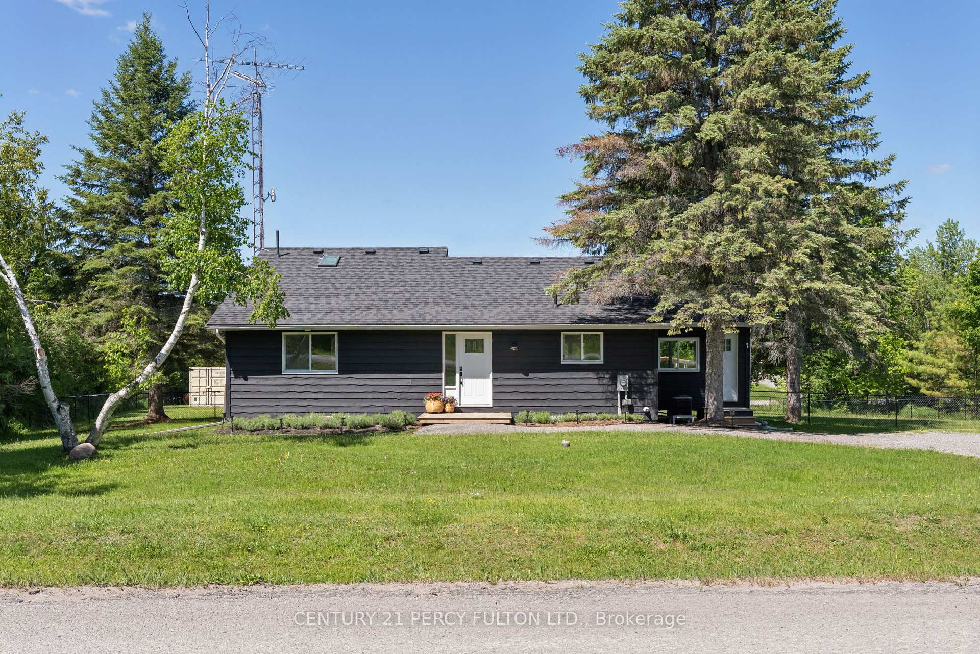 Photo 43 of 1935 Pratt's Marina Road, Selwyn — HOMEH