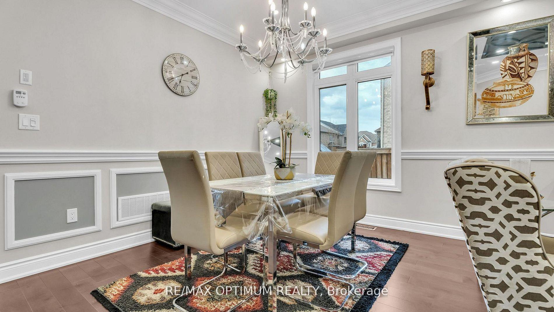 Photo 11 of 30 Wheatberry Crescent, Brampton, Sandringham-Wellington North — HOMEH