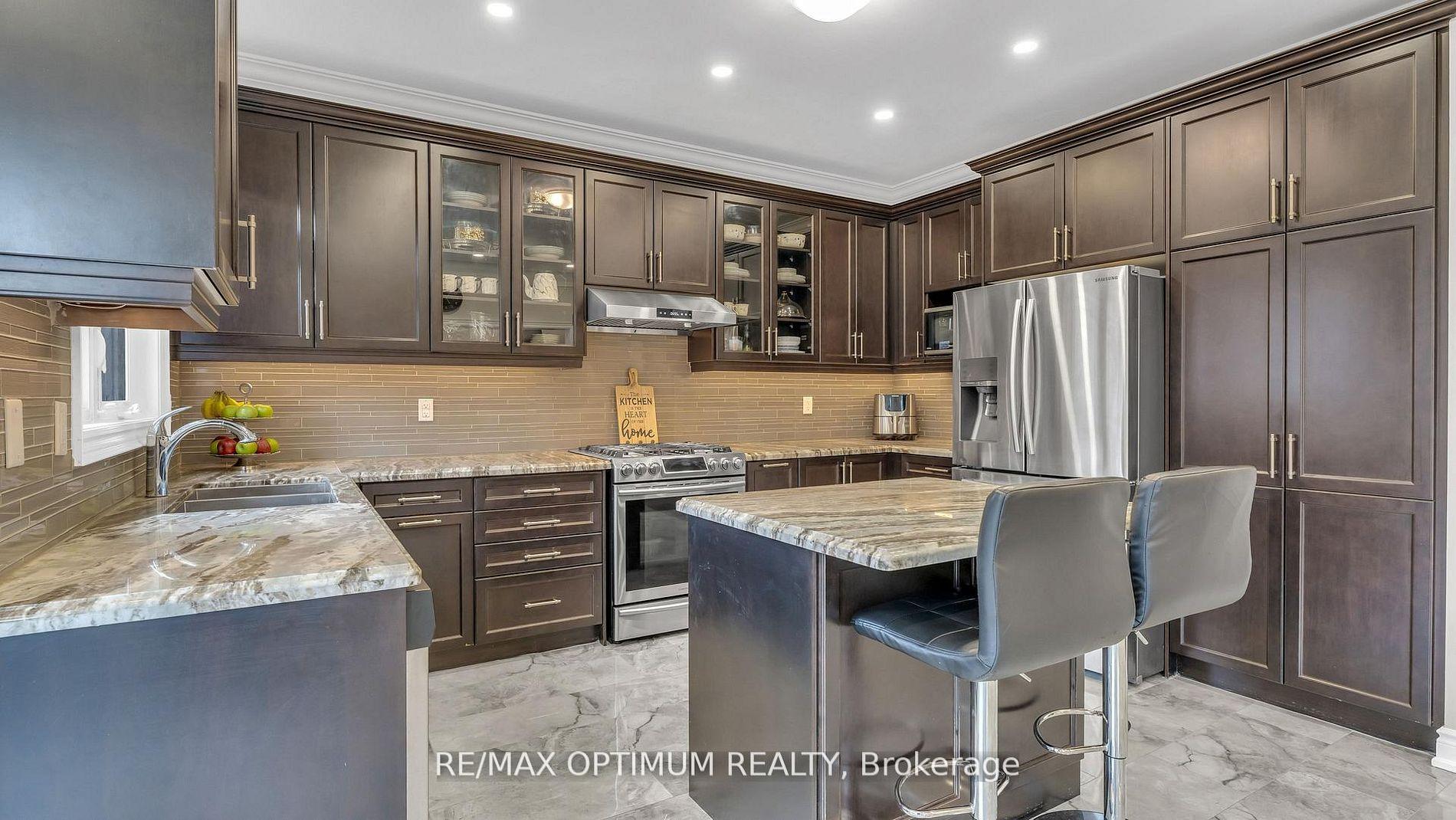 Photo 19 of 30 Wheatberry Crescent, Brampton, Sandringham-Wellington North — HOMEH