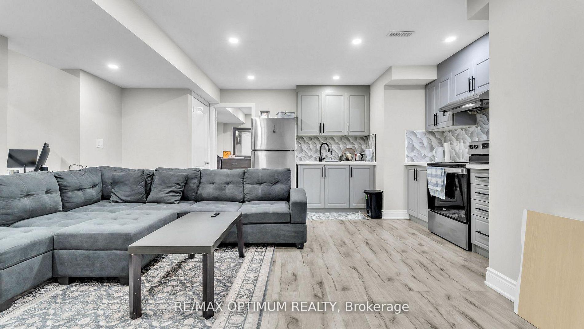 Photo 42 of 30 Wheatberry Crescent, Brampton, Sandringham-Wellington North — HOMEH