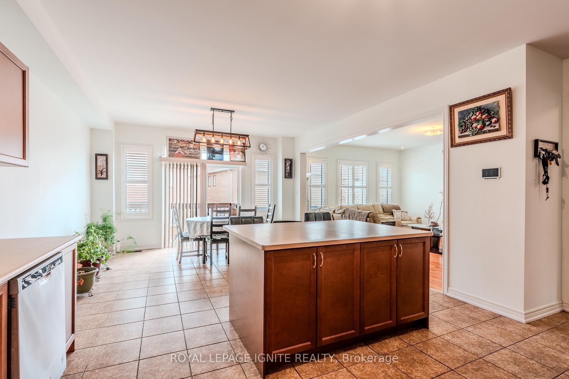 Photo 27 of 7 Picasso Drive, Brampton, Bram East — HOMEH