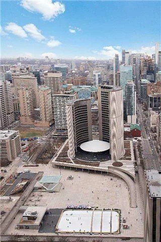 Photo 7 of Unit 5317, 70 Temperance Street, Toronto, Bay Street Corridor — HOMEH