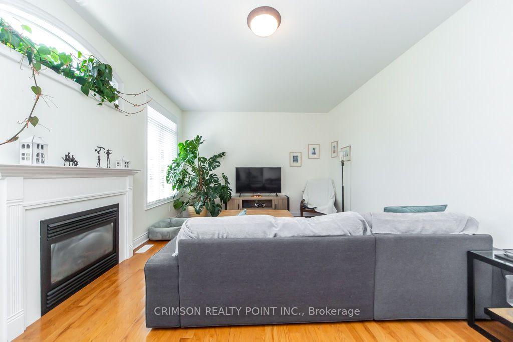 Photo 13 of 2304 Canterbury Crescent, Pickering, Brock Ridge — HOMEH