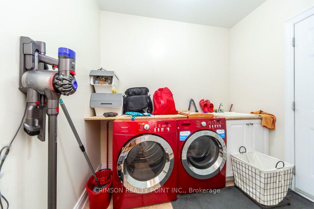 Photo 24 of 2304 Canterbury Crescent, Pickering, Brock Ridge — HOMEH