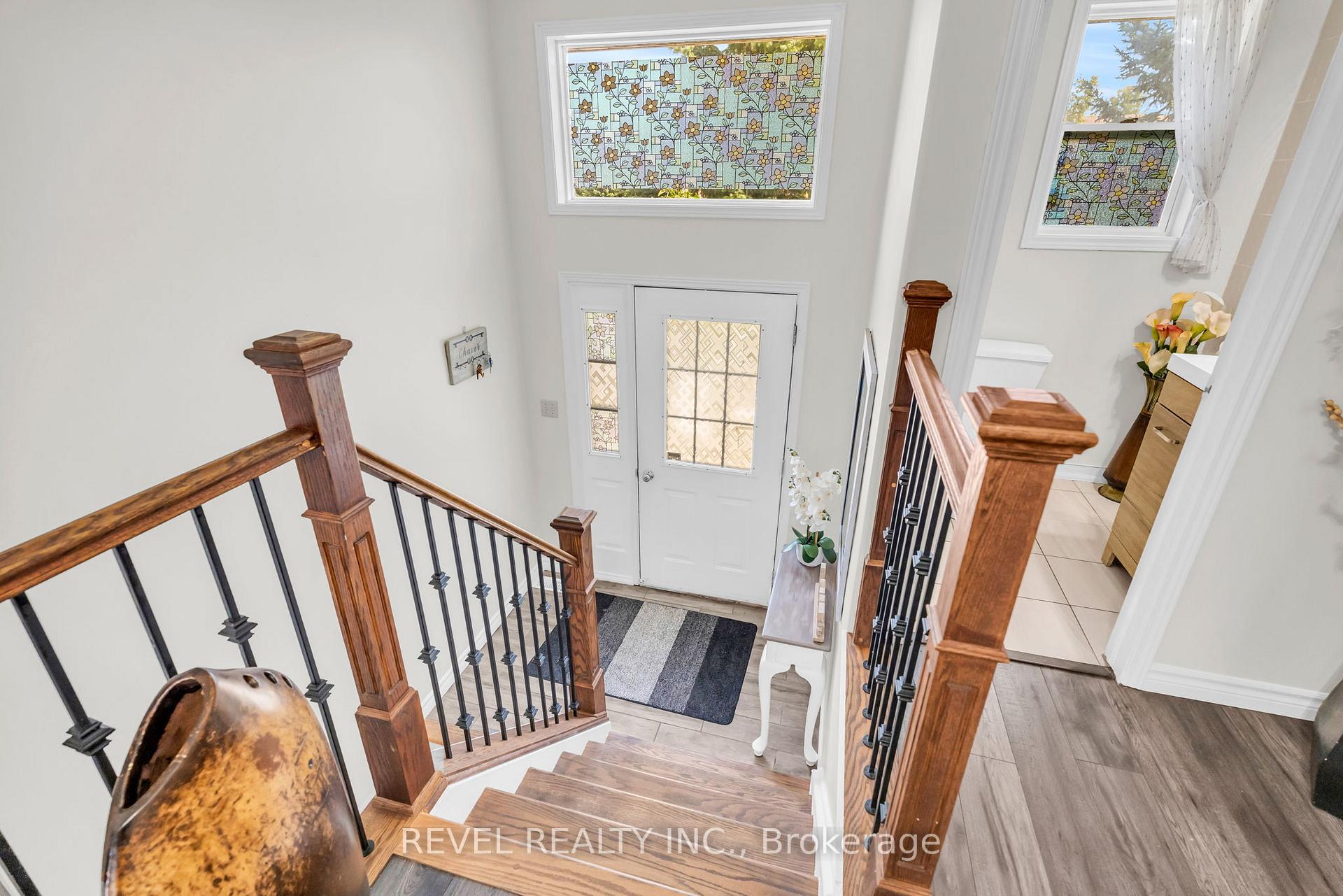 Photo 4 of 37 Wilson Crescent, Southgate — HOMEH