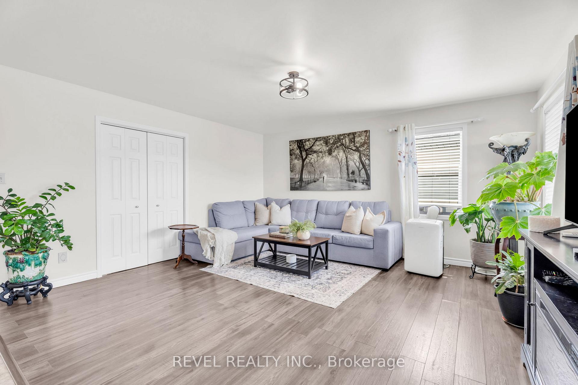 Photo 17 of 37 Wilson Crescent, Southgate — HOMEH