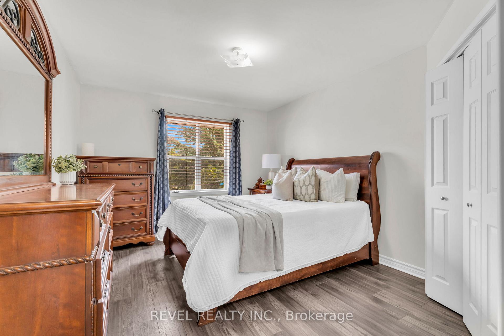 Photo 19 of 37 Wilson Crescent, Southgate — HOMEH