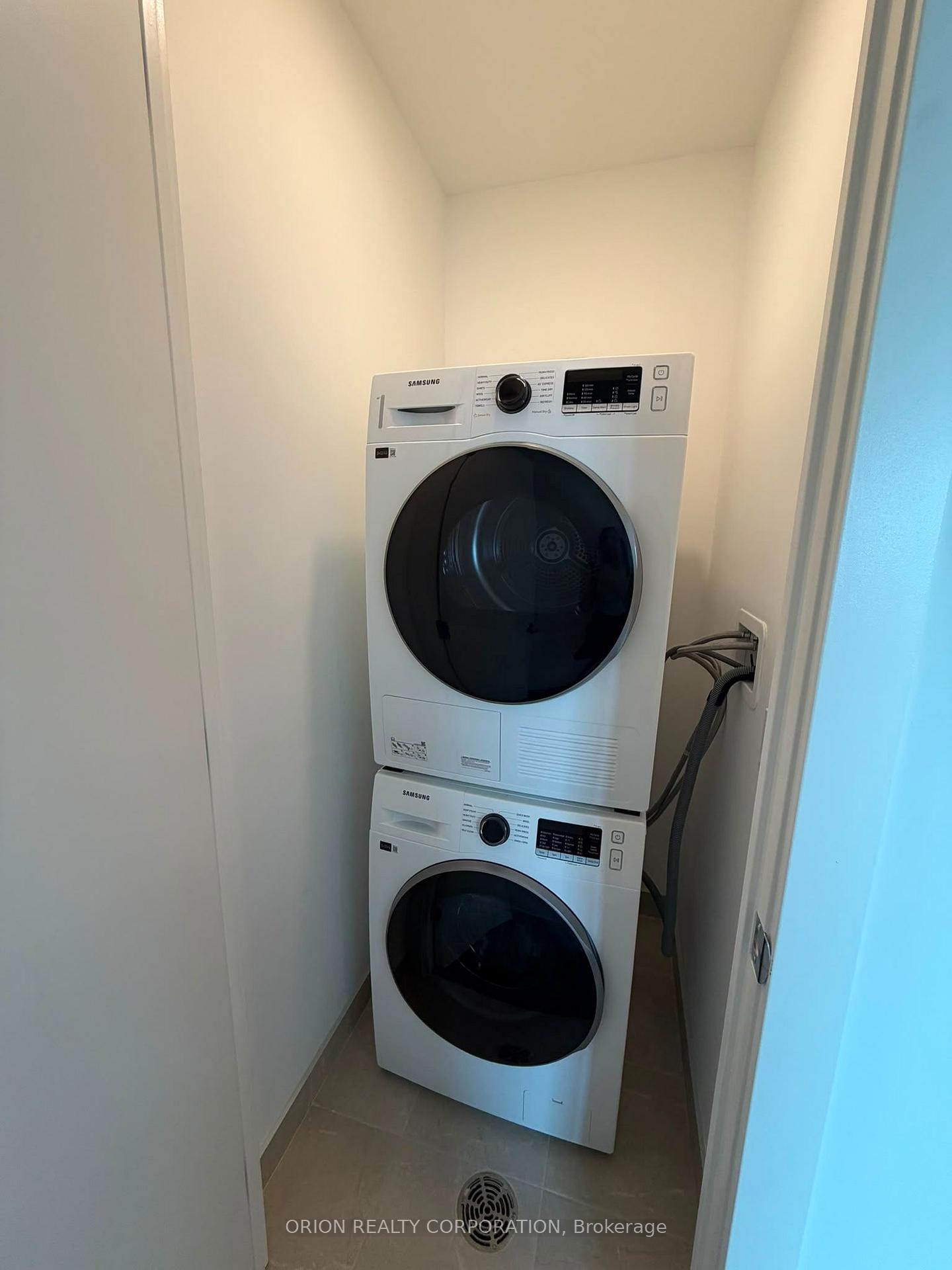 Photo 17 of Unit 906, 5 Meadowdale Road, Vaughan, Vaughan Corporate Centre — HOMEH