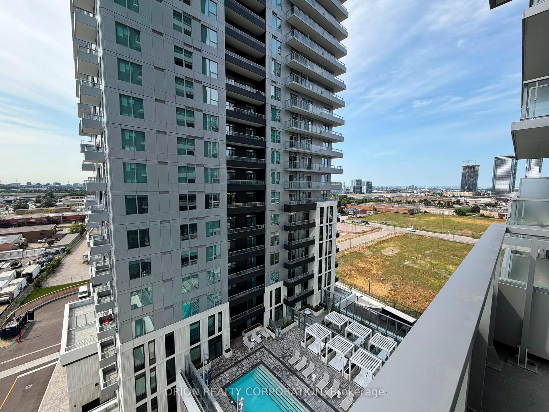 Photo 36 of Unit 906, 5 Meadowdale Road, Vaughan, Vaughan Corporate Centre — HOMEH