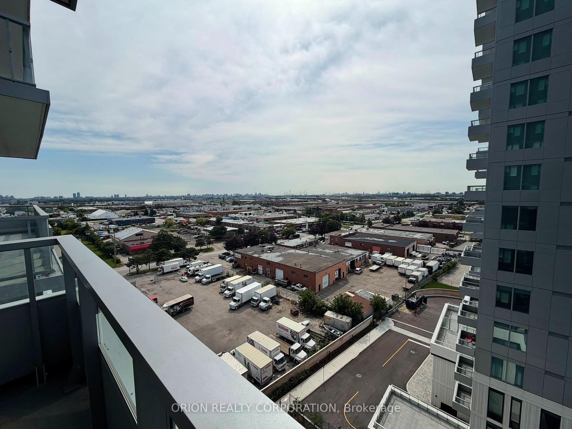 Photo 39 of Unit 906, 5 Meadowdale Road, Vaughan, Vaughan Corporate Centre — HOMEH