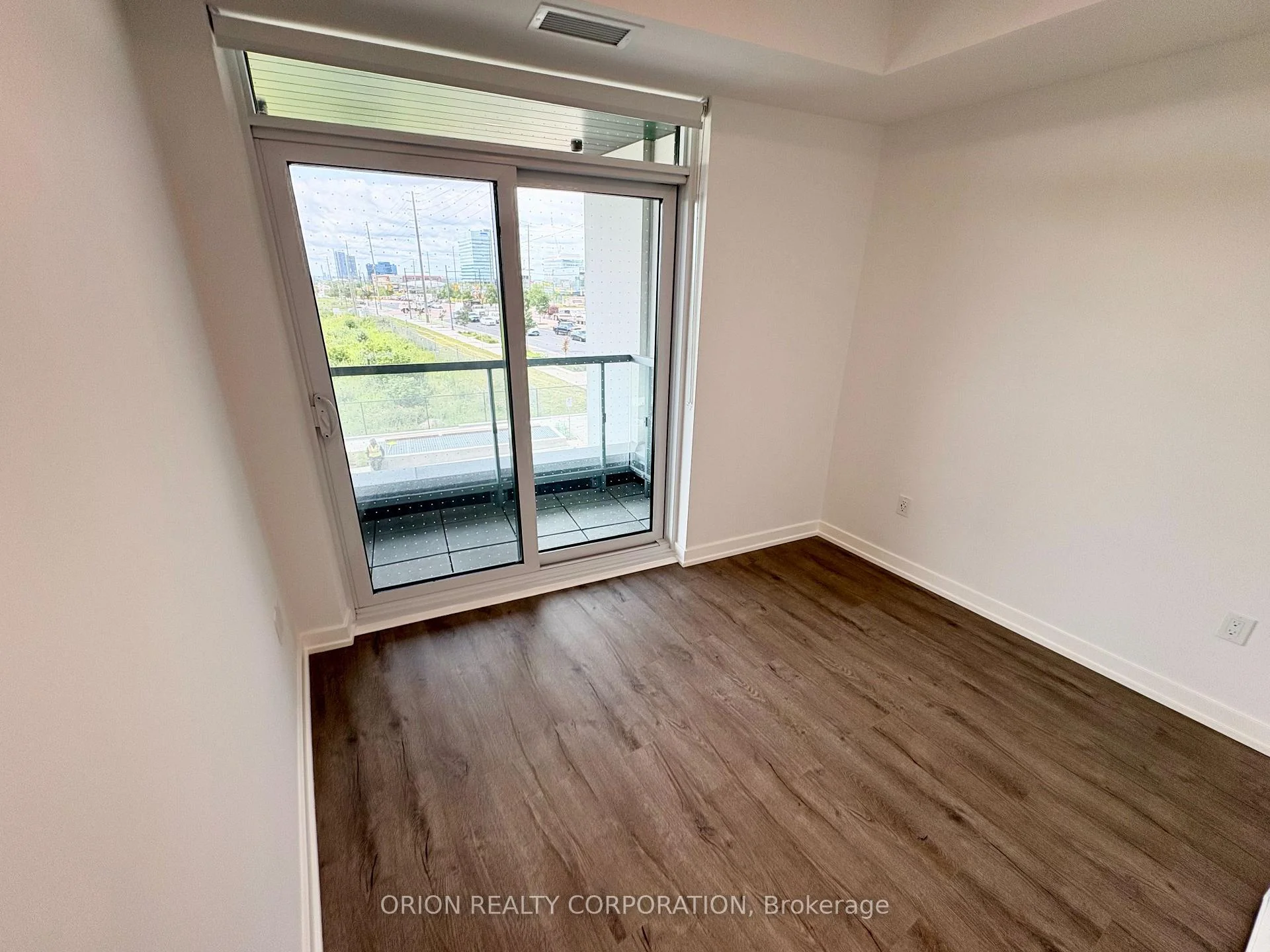 Photo 20 of Unit 906, 5 Meadowdale Road, Vaughan, Vaughan Corporate Centre — HOMEH