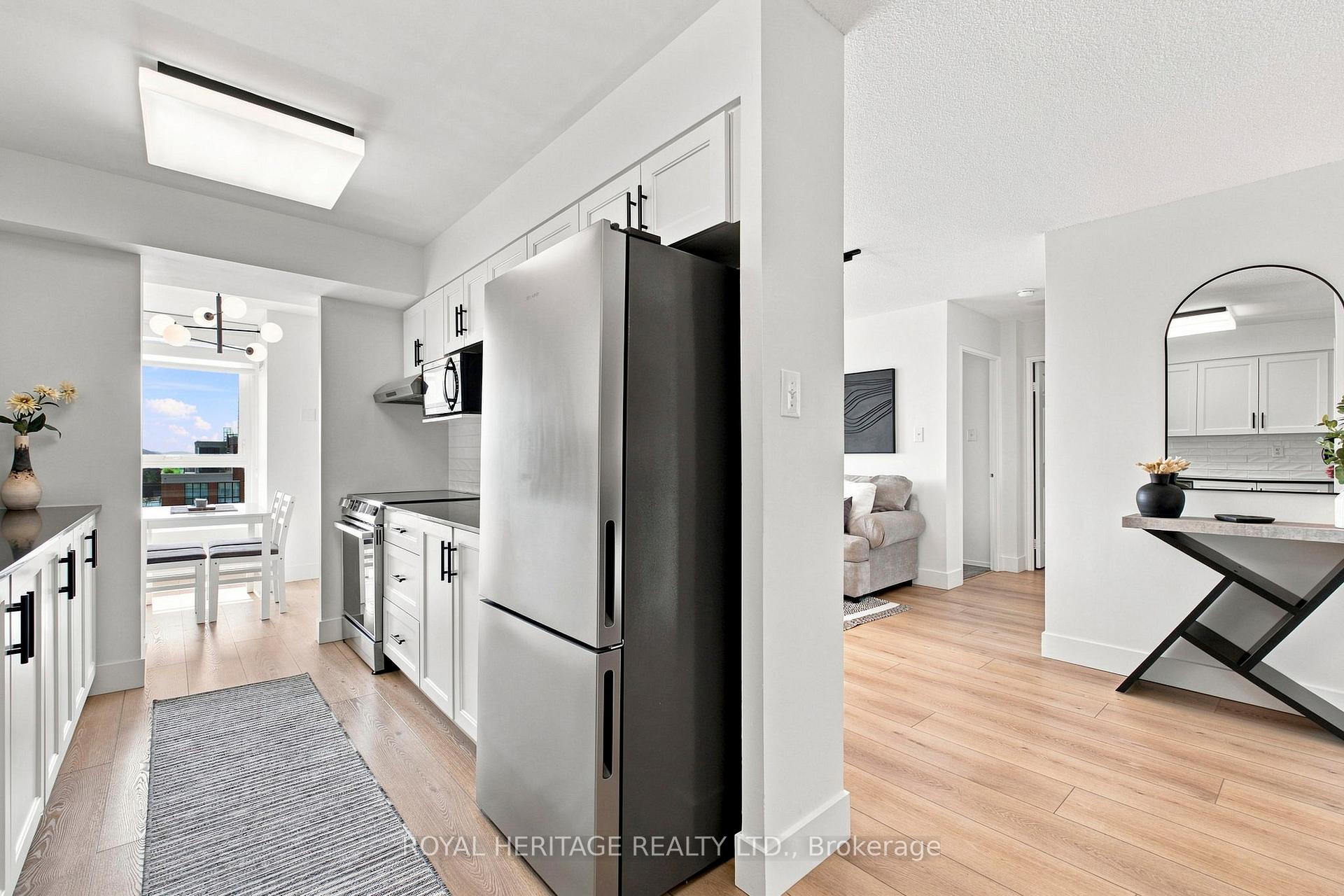 Photo 25 of Unit 906, 3233 Eglinton Avenue E, Scarborough, Scarborough Village — HOMEH