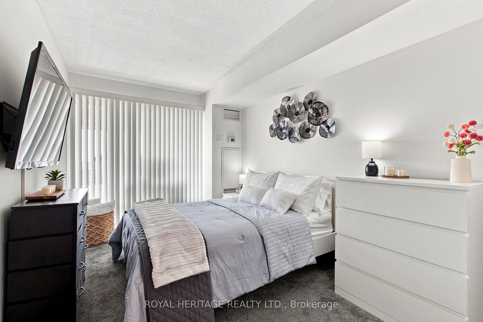 Photo 26 of Unit 906, 3233 Eglinton Avenue E, Scarborough, Scarborough Village — HOMEH