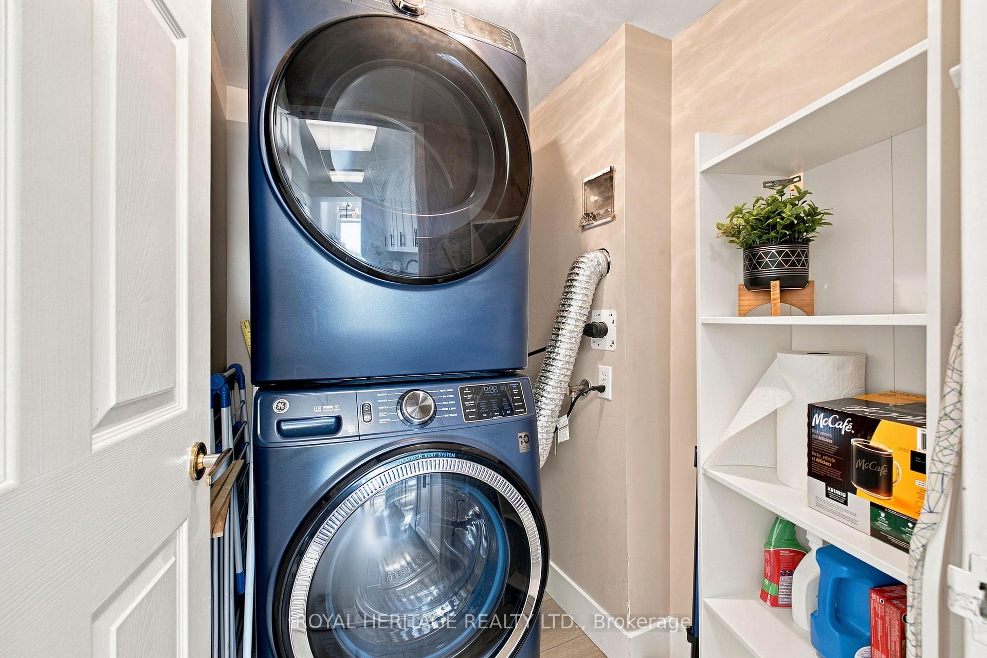 Photo 37 of Unit 906, 3233 Eglinton Avenue E, Scarborough, Scarborough Village — HOMEH