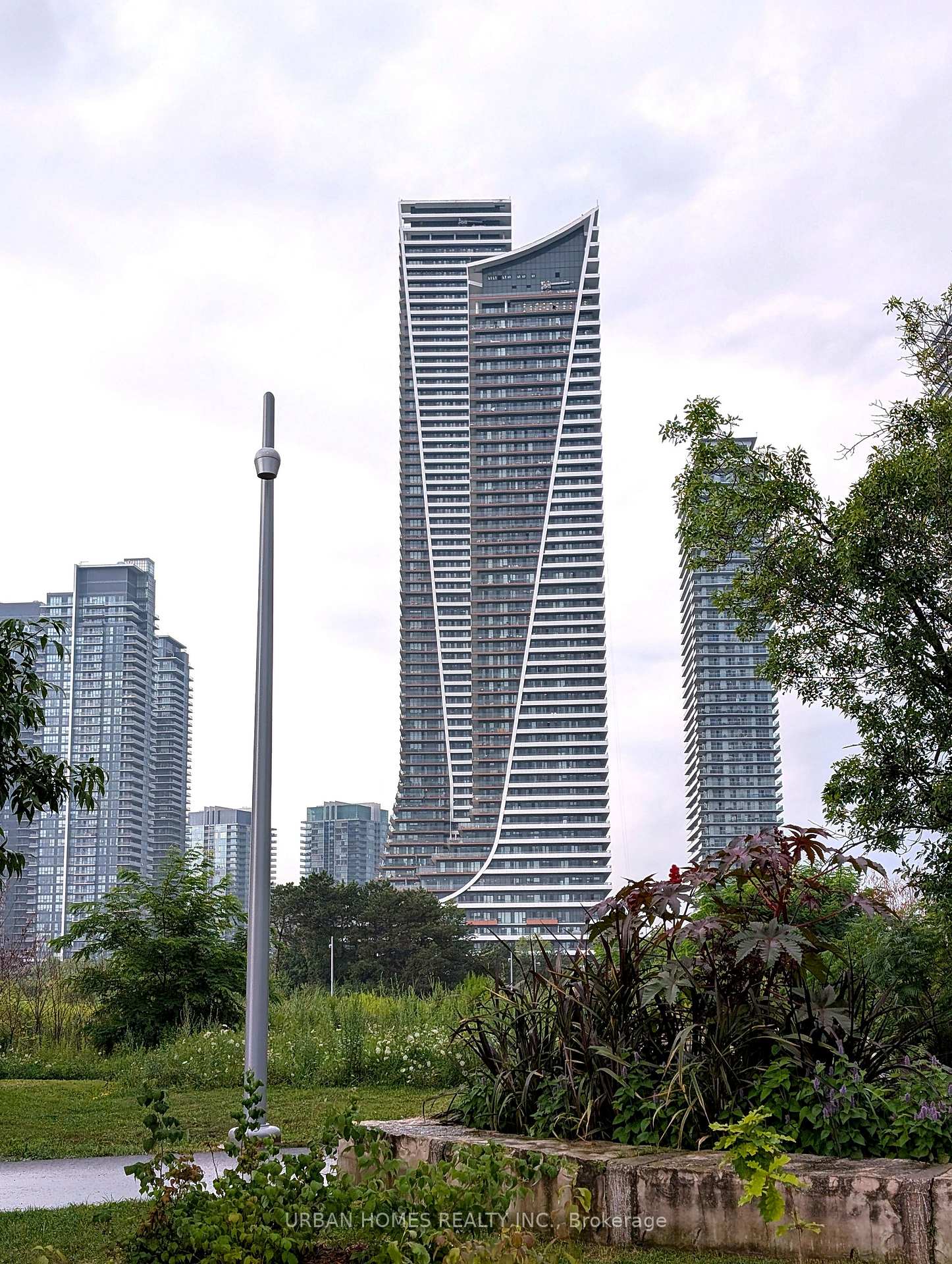 Photo of Unit 1512, 30 Shore Breeze Drive