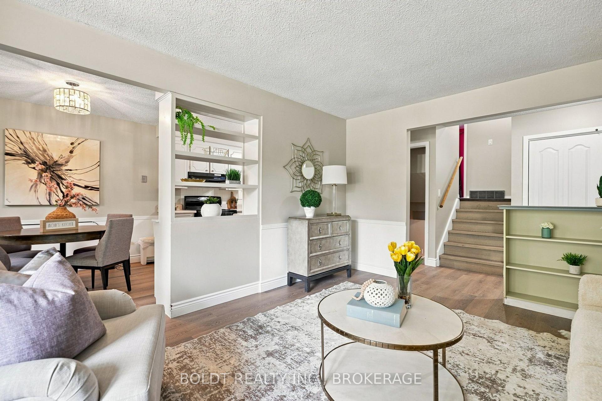 Photo 9 of 11 Abraham Drive, St. Catharines, Lakeshore — HOMEH