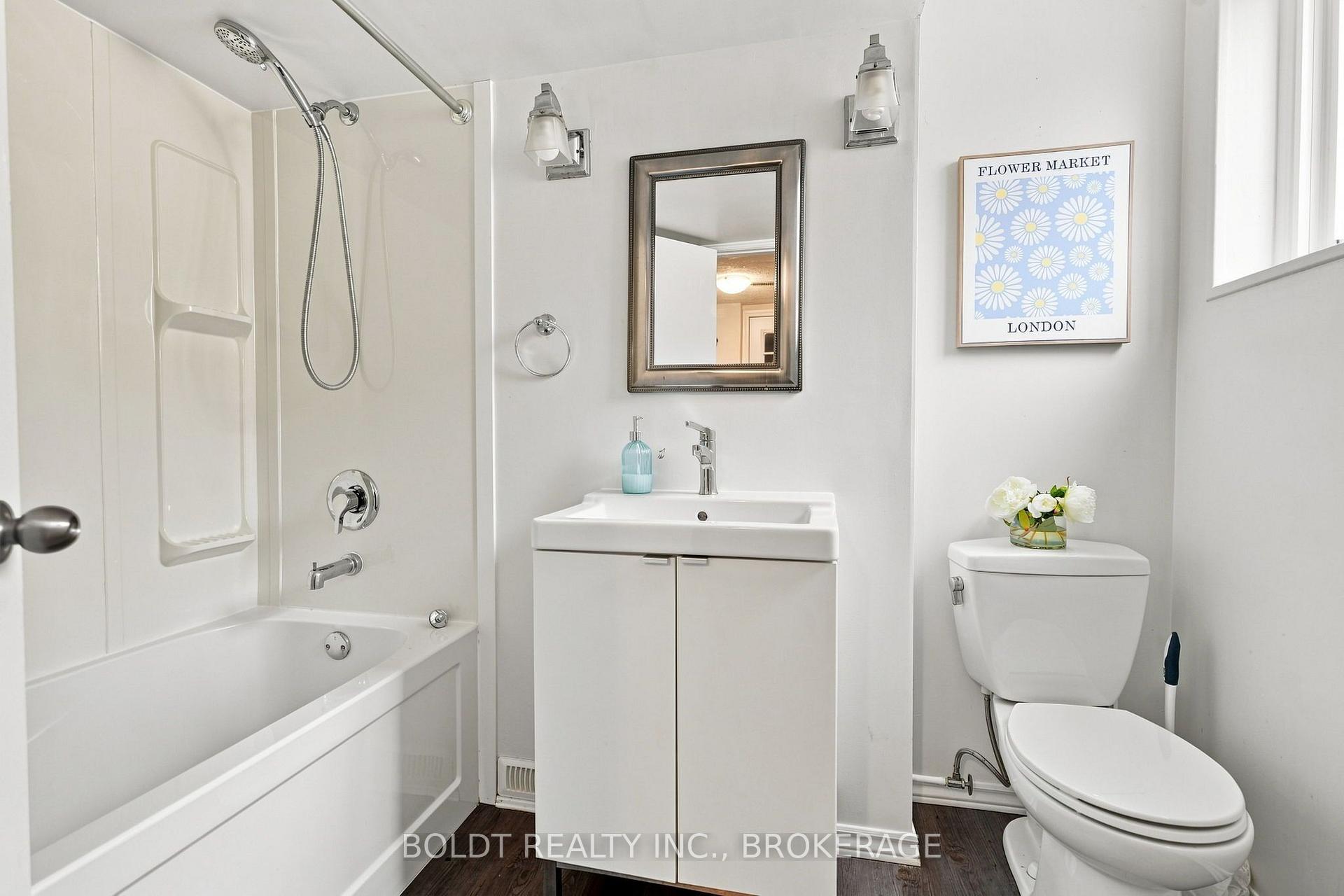 Photo 23 of 11 Abraham Drive, St. Catharines, Lakeshore — HOMEH