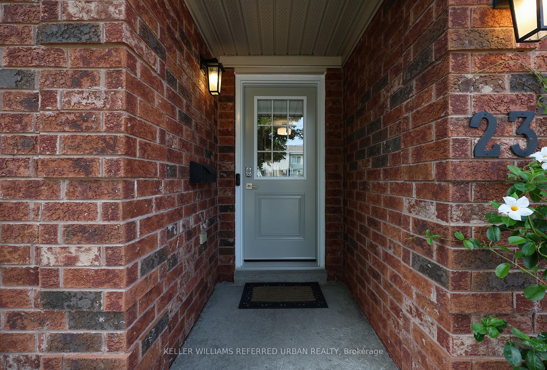 Photo 5 of Unit 23, 430 Mapleview Drive E, Barrie, Painswick South — HOMEH