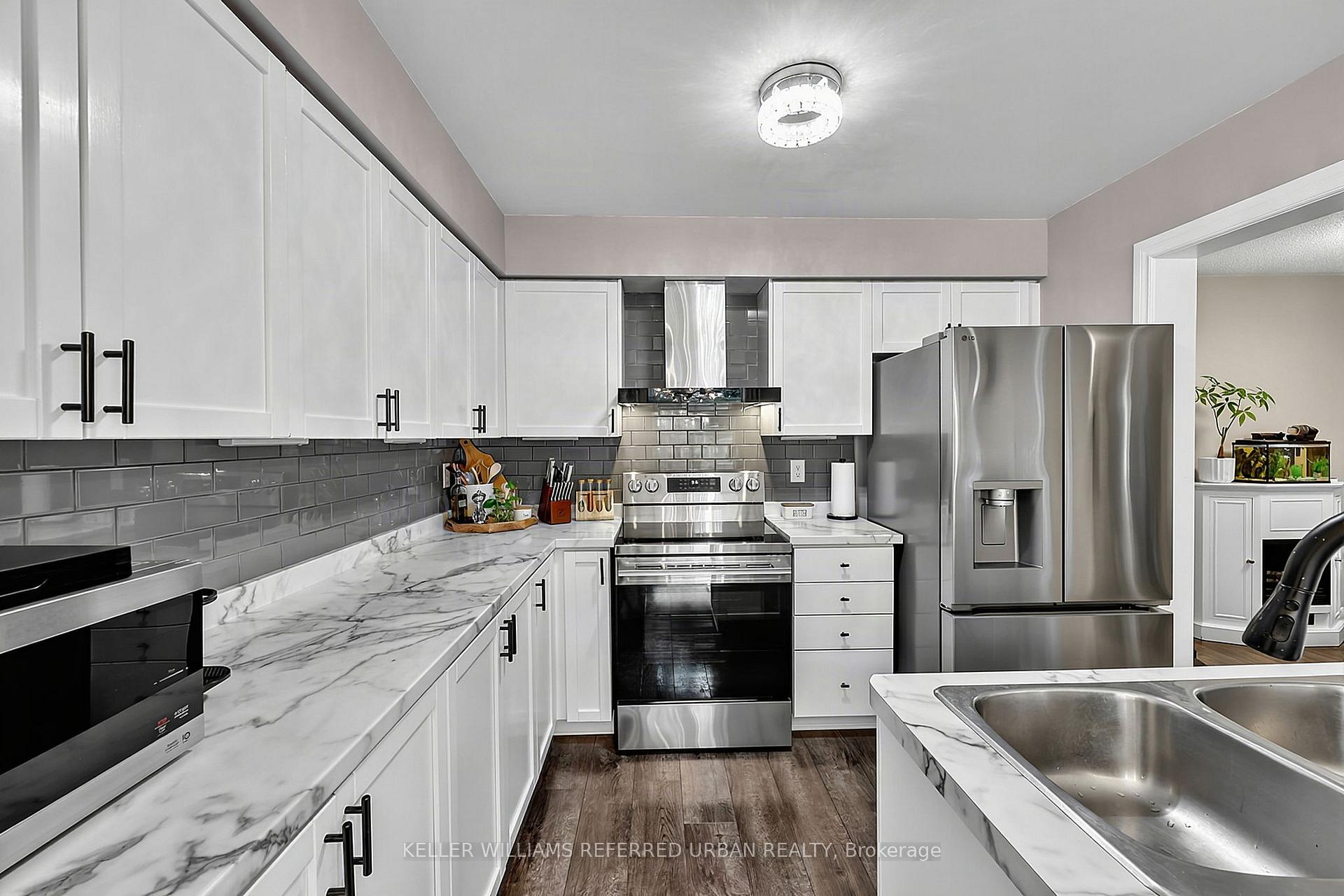 Photo 9 of Unit 23, 430 Mapleview Drive E, Barrie, Painswick South — HOMEH