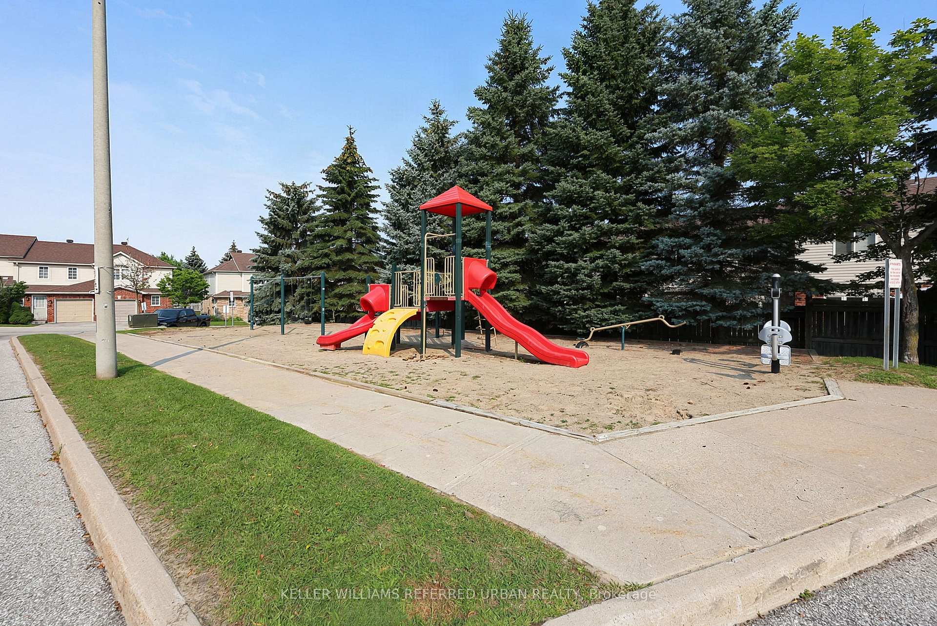 Photo 39 of Unit 23, 430 Mapleview Drive E, Barrie, Painswick South — HOMEH