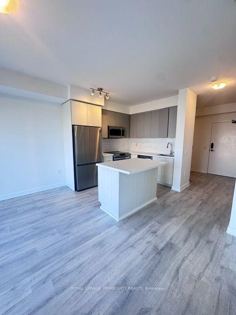 Photo 5 of Unit 708, 4675 Metcalfe Avenue, Mississauga, Central Erin Mills — HOMEH