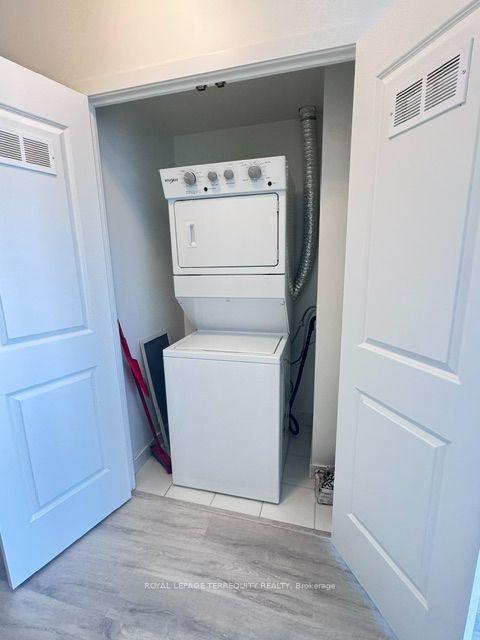 Photo 14 of Unit 708, 4675 Metcalfe Avenue, Mississauga, Central Erin Mills — HOMEH