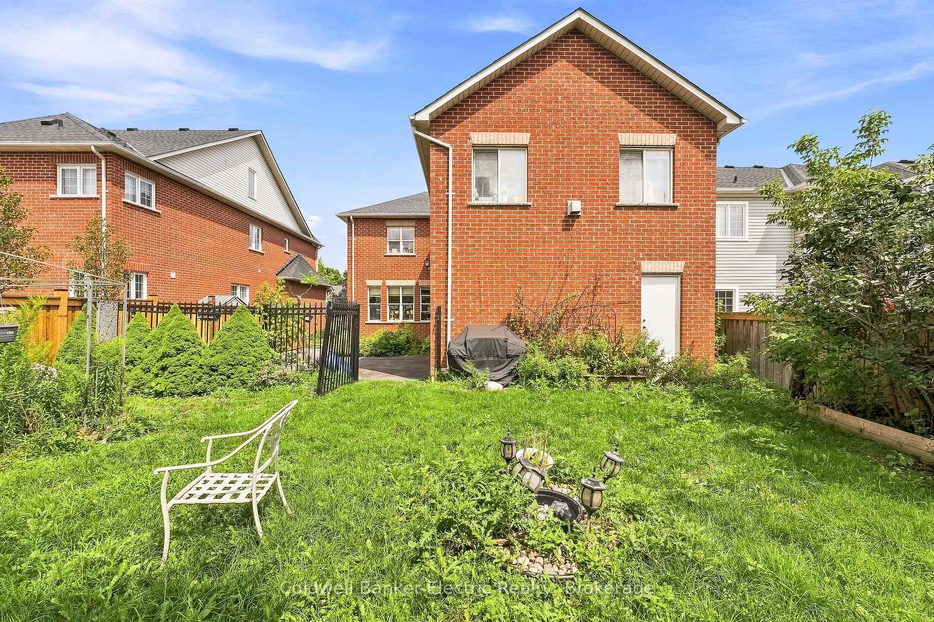 Photo 47 of 69 Downey Drive, Whitby, Brooklin — HOMEH