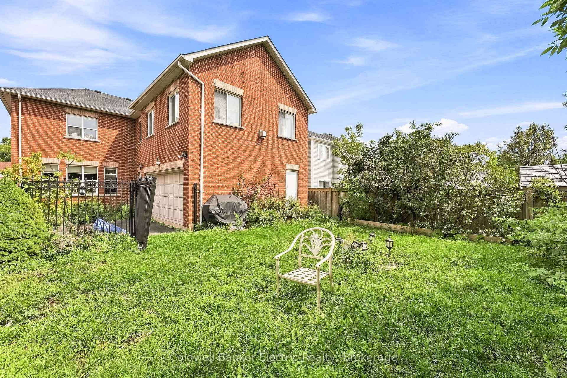 Photo 48 of 69 Downey Drive, Whitby, Brooklin — HOMEH
