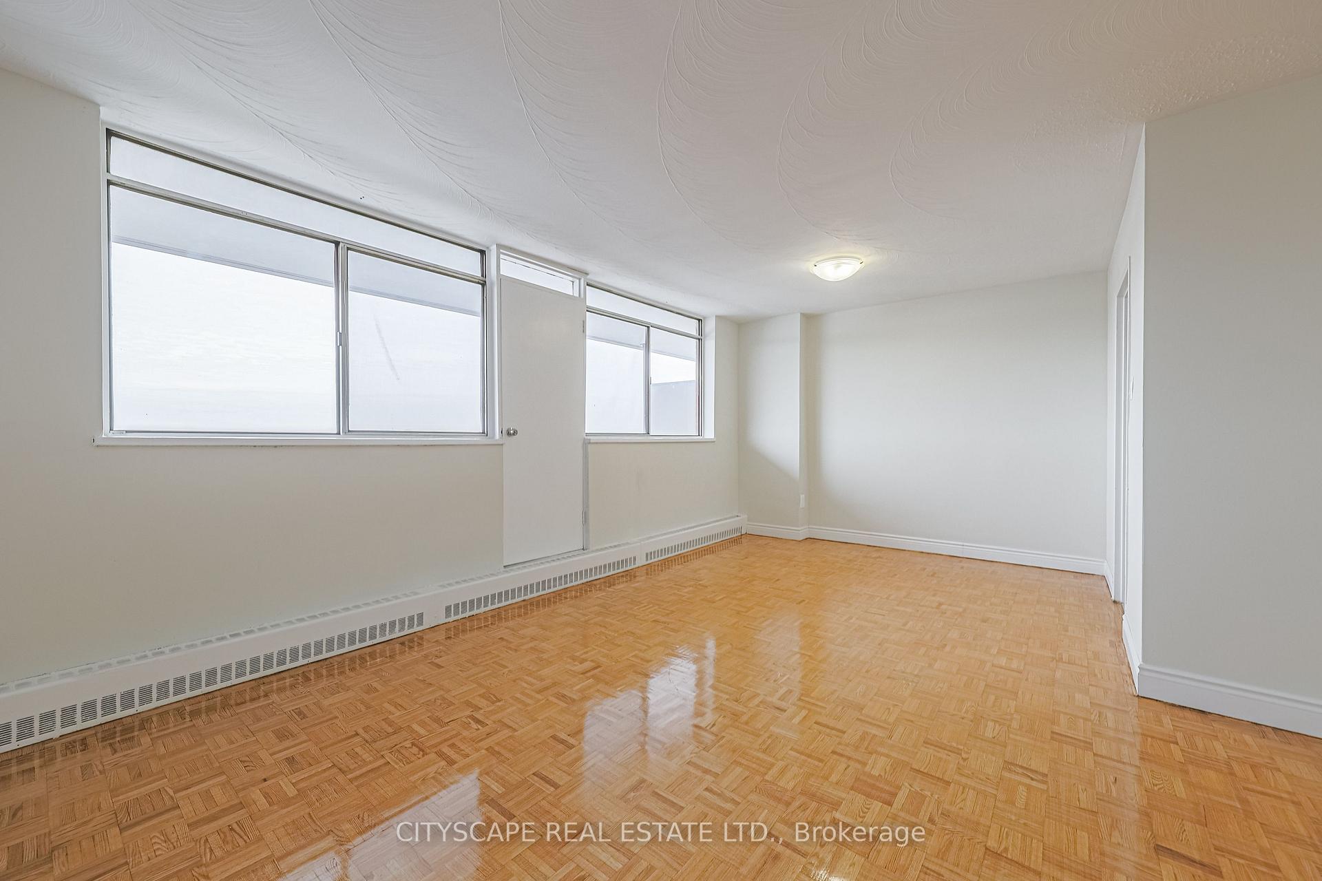 Photo 7 of Unit 719, 100 Rowena Drive, North York, Parkwoods-Donalda — HOMEH