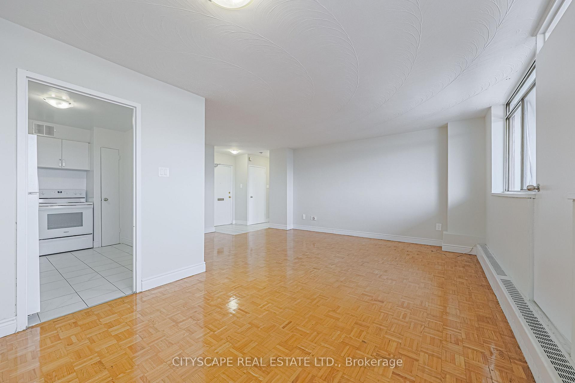 Photo 10 of Unit 719, 100 Rowena Drive, North York, Parkwoods-Donalda — HOMEH