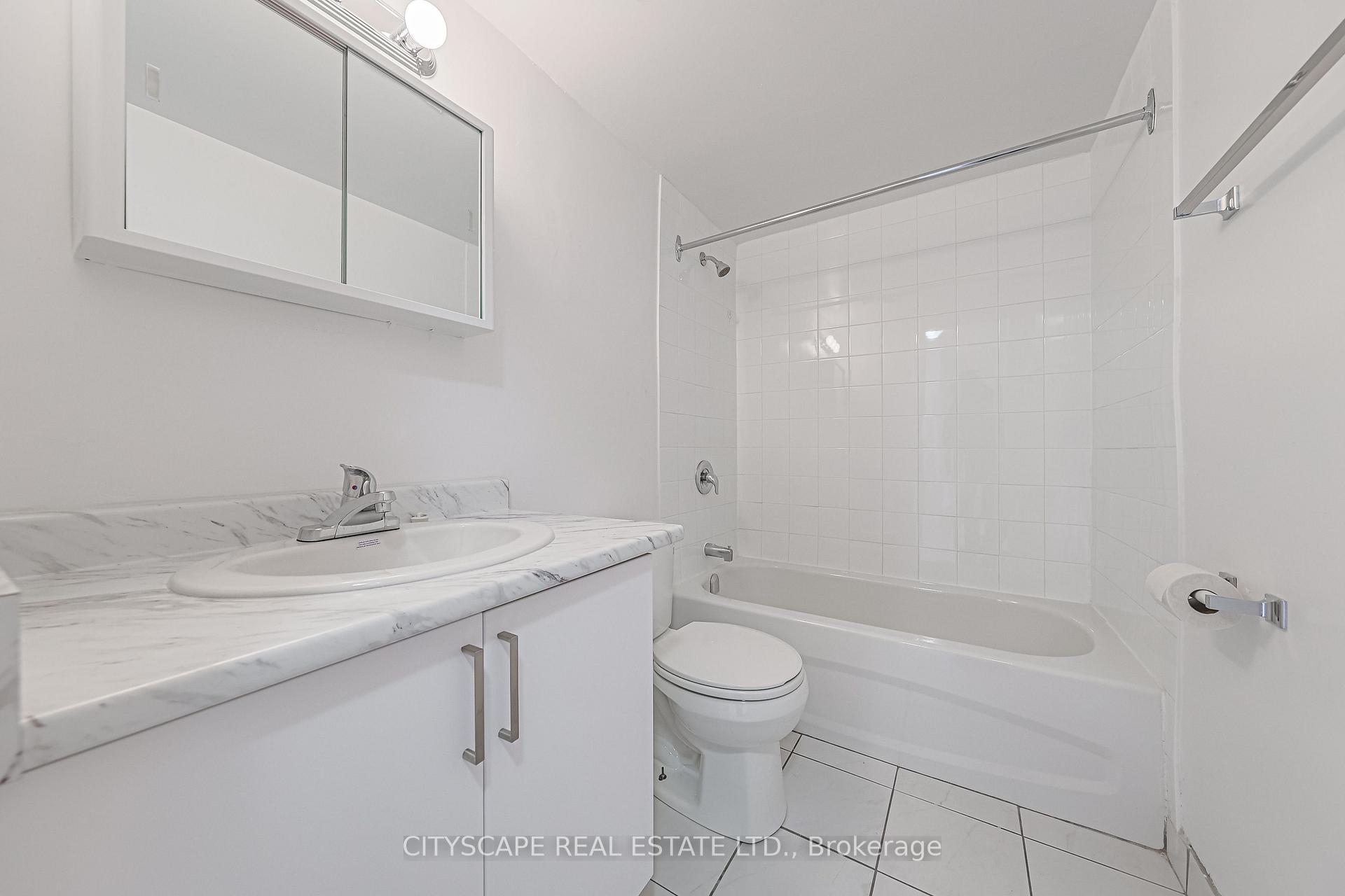 Photo 13 of Unit 719, 100 Rowena Drive, North York, Parkwoods-Donalda — HOMEH