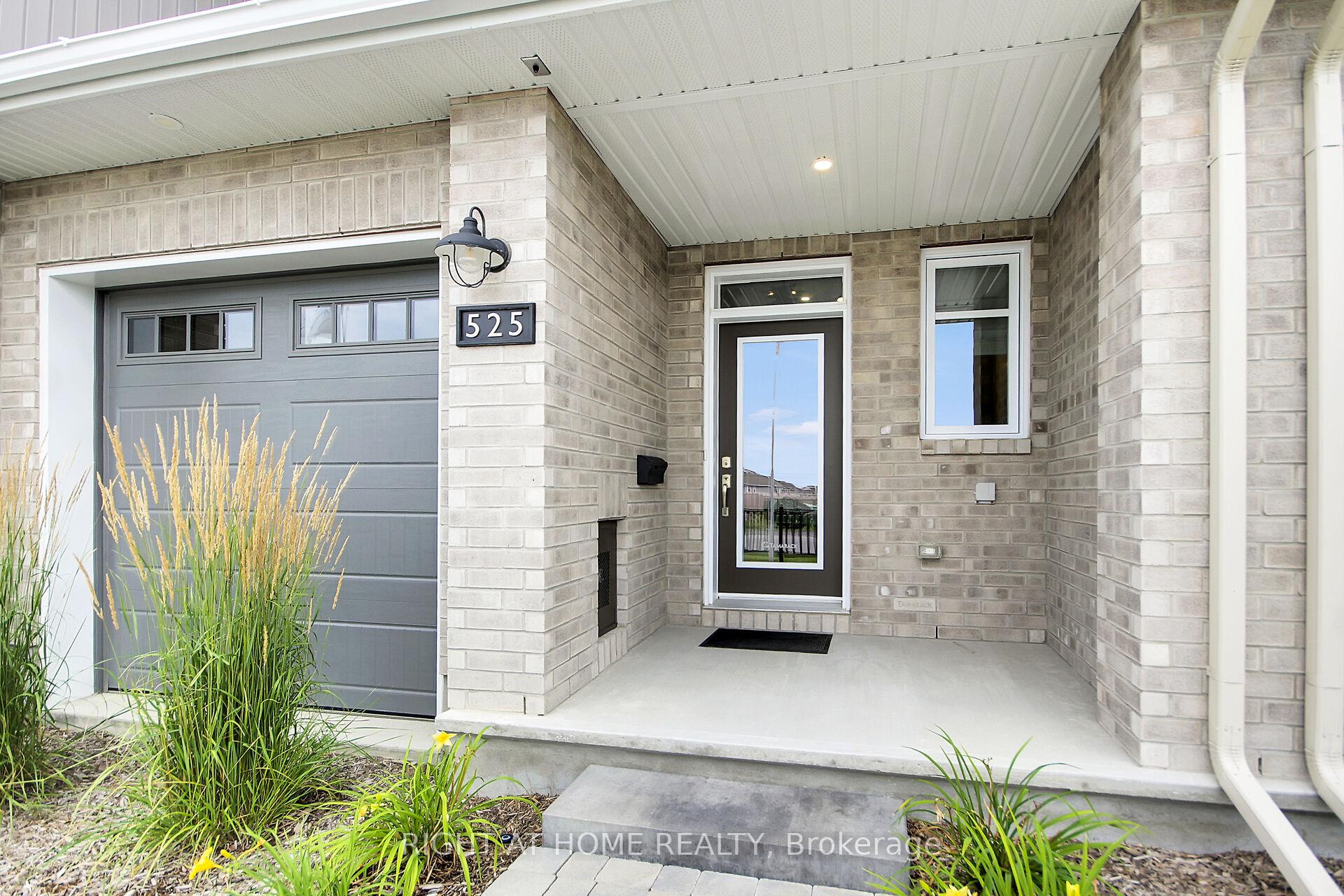 Photo 2 of 6090 David Weins Street, Ottawa, Stittsville (South) — HOMEH