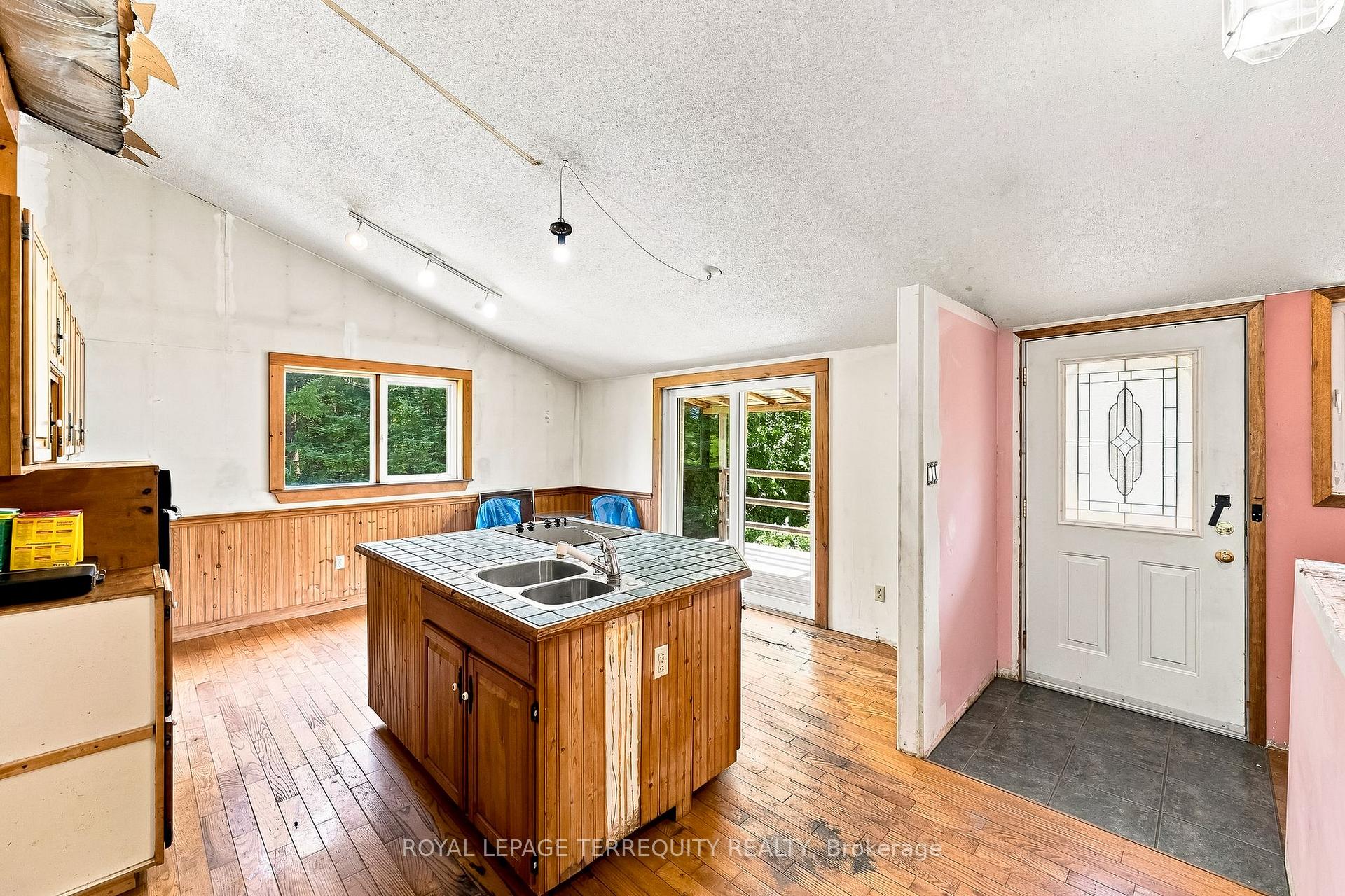 Photo 13 of 403 Concession Rd 12 E, Trent Hills, Hastings — HOMEH