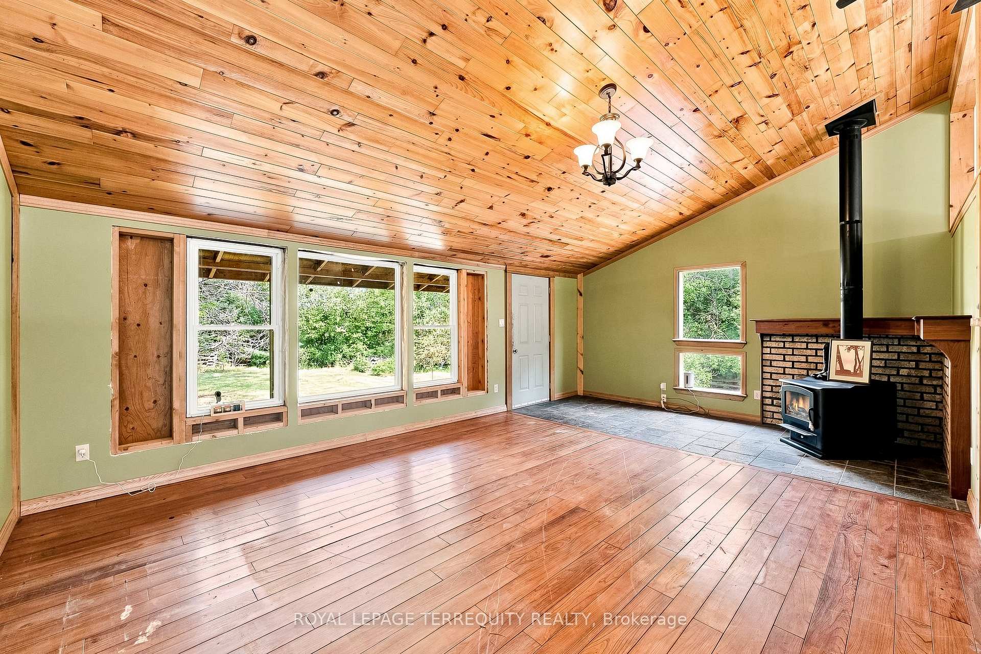 Photo 22 of 403 Concession Rd 12 E, Trent Hills, Hastings — HOMEH