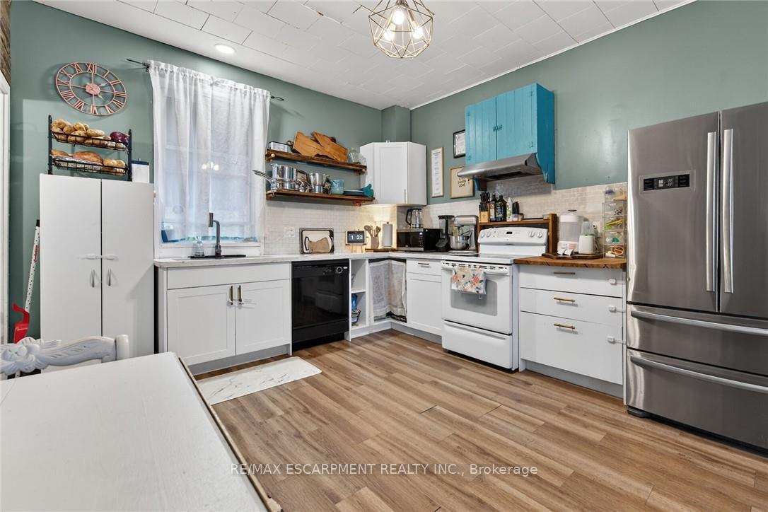 Photo 11 of Unit A&B, 18 King Street, Haldimand — HOMEH