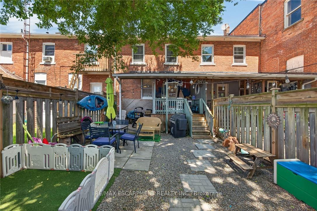 Photo 23 of Unit A&B, 18 King Street, Haldimand — HOMEH