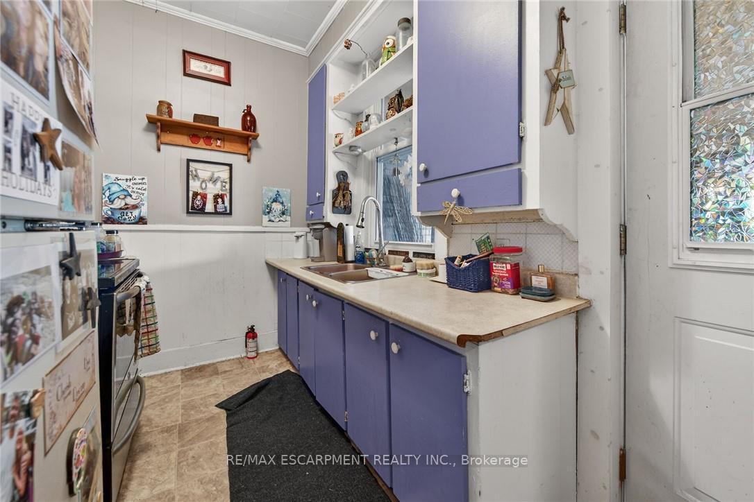 Photo 32 of Unit A&B, 18 King Street, Haldimand — HOMEH