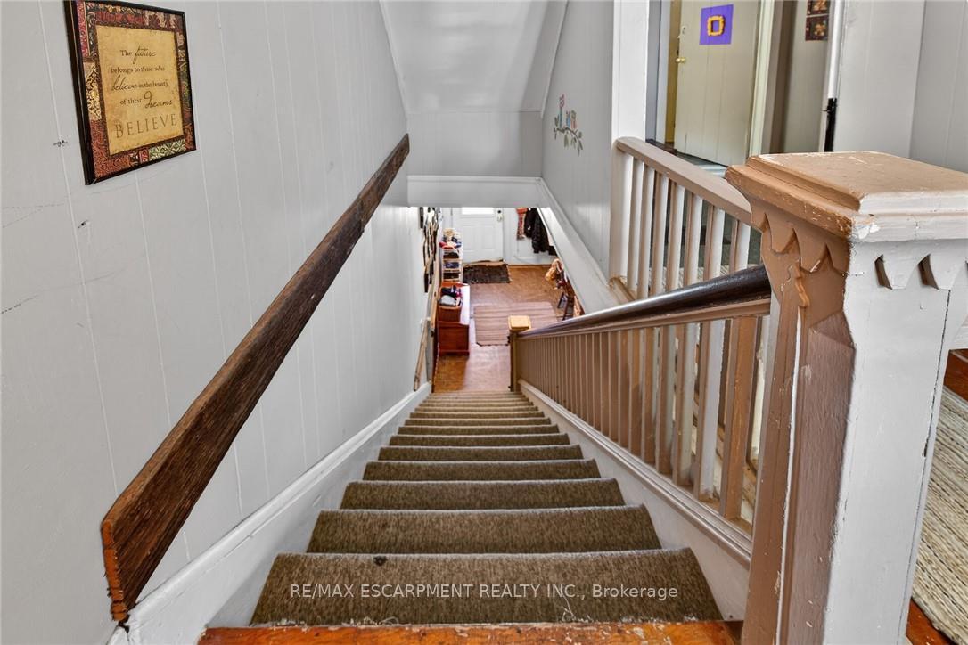 Photo 36 of Unit A&B, 18 King Street, Haldimand — HOMEH
