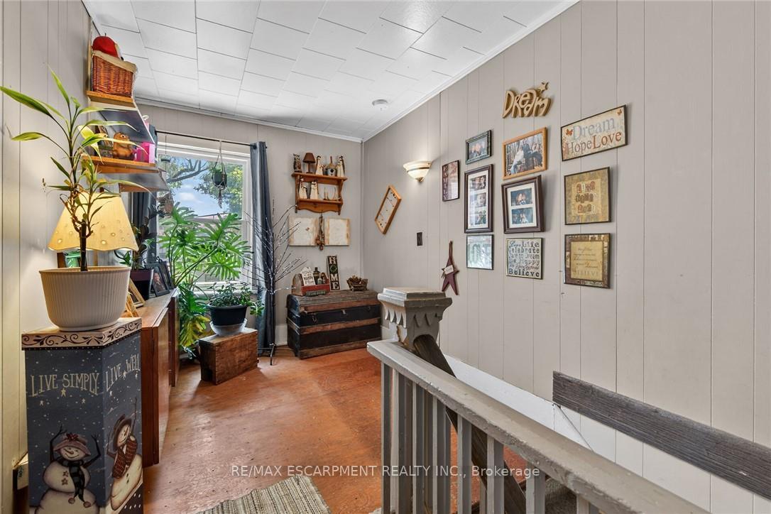 Photo 37 of Unit A&B, 18 King Street, Haldimand — HOMEH
