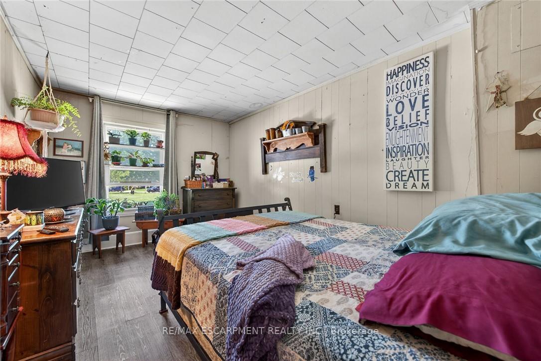 Photo 39 of Unit A&B, 18 King Street, Haldimand — HOMEH