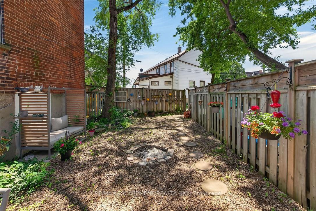 Photo 44 of Unit A&B, 18 King Street, Haldimand — HOMEH