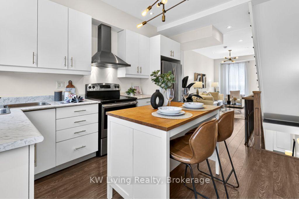 Photo 7 of 90 Mitchell Avenue, Toronto, Niagara — HOMEH