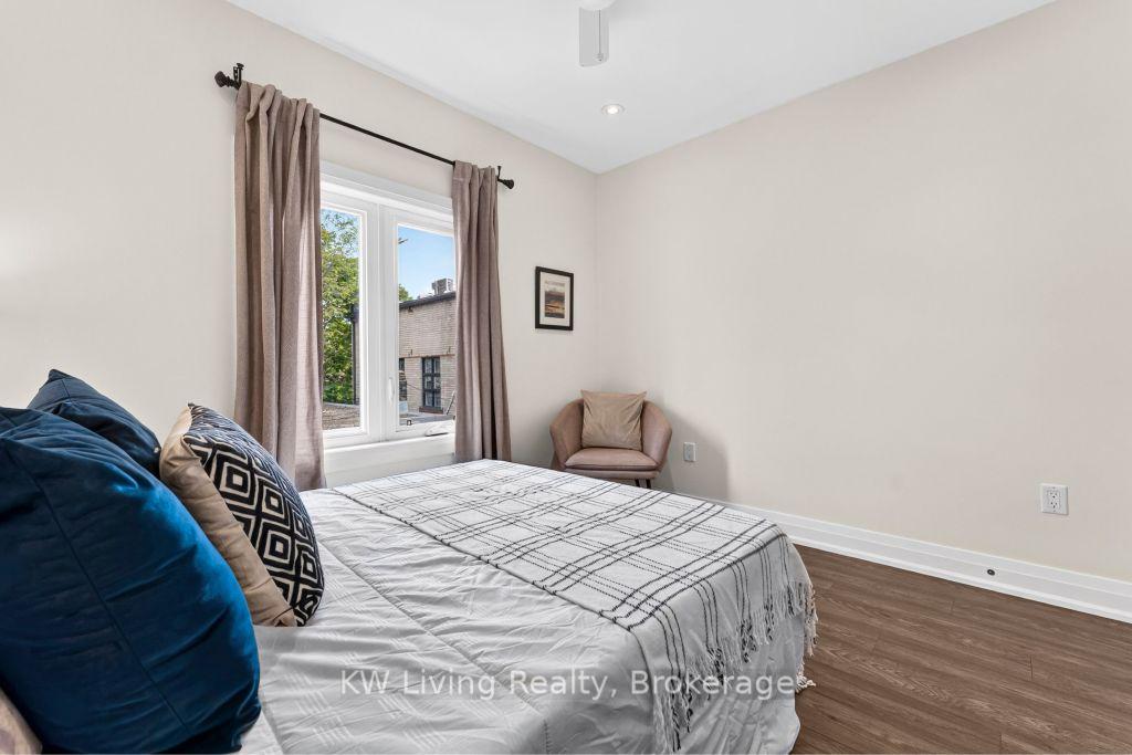 Photo 13 of 90 Mitchell Avenue, Toronto, Niagara — HOMEH