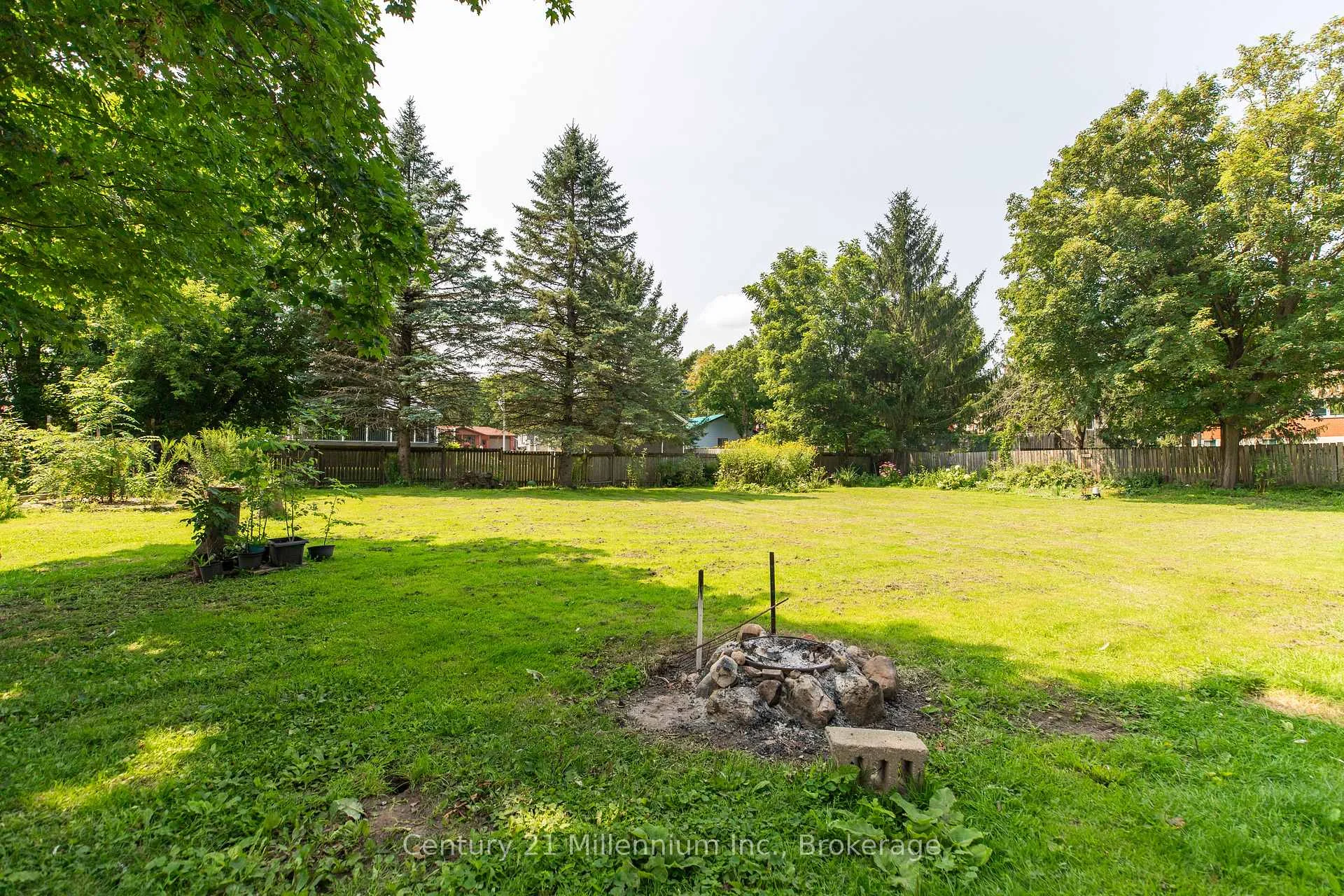 Photo 10 of 549 Louisa Street, West Grey — HOMEH