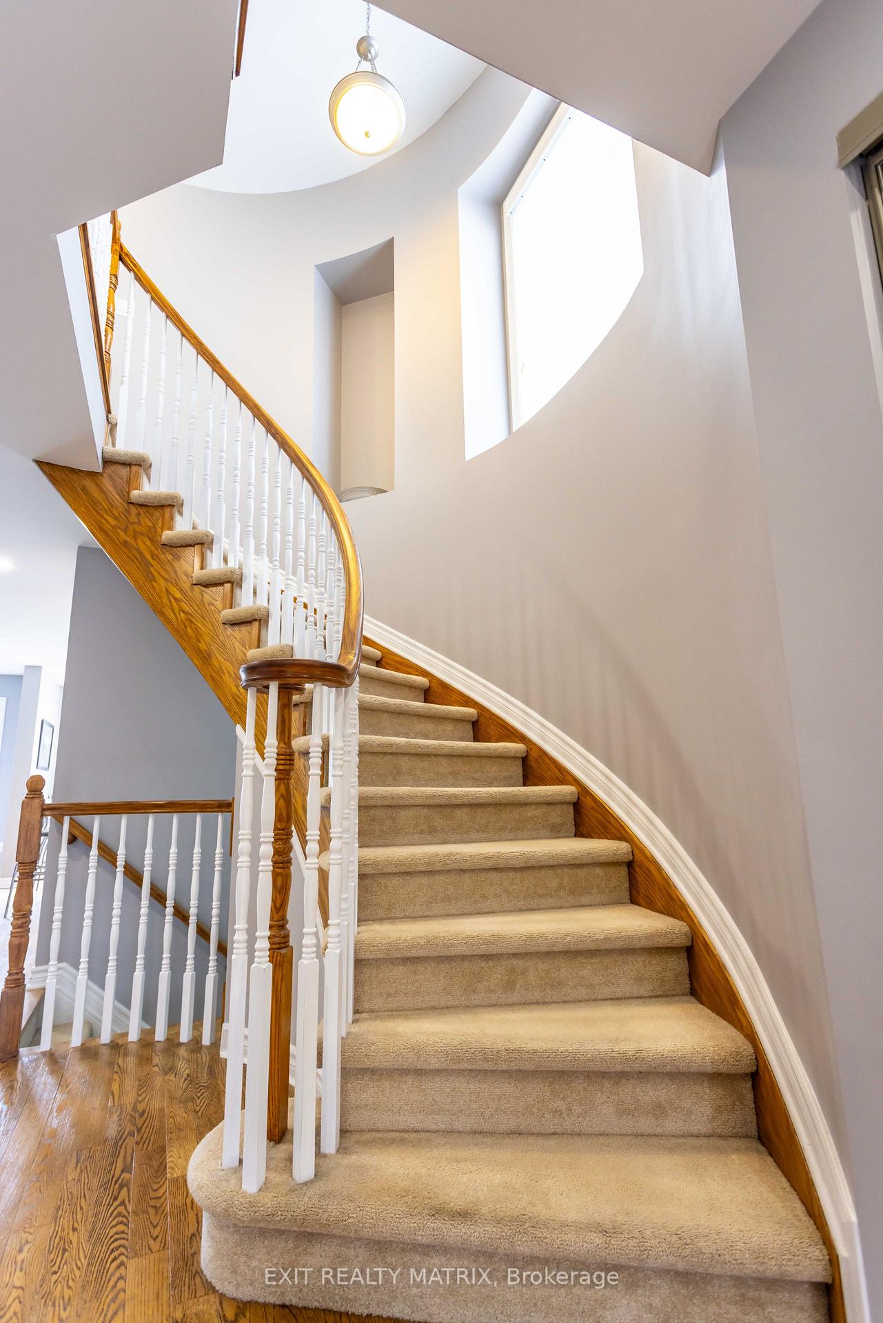 Photo 4 of 195 Tapley Place, Ottawa, Avalon East — HOMEH