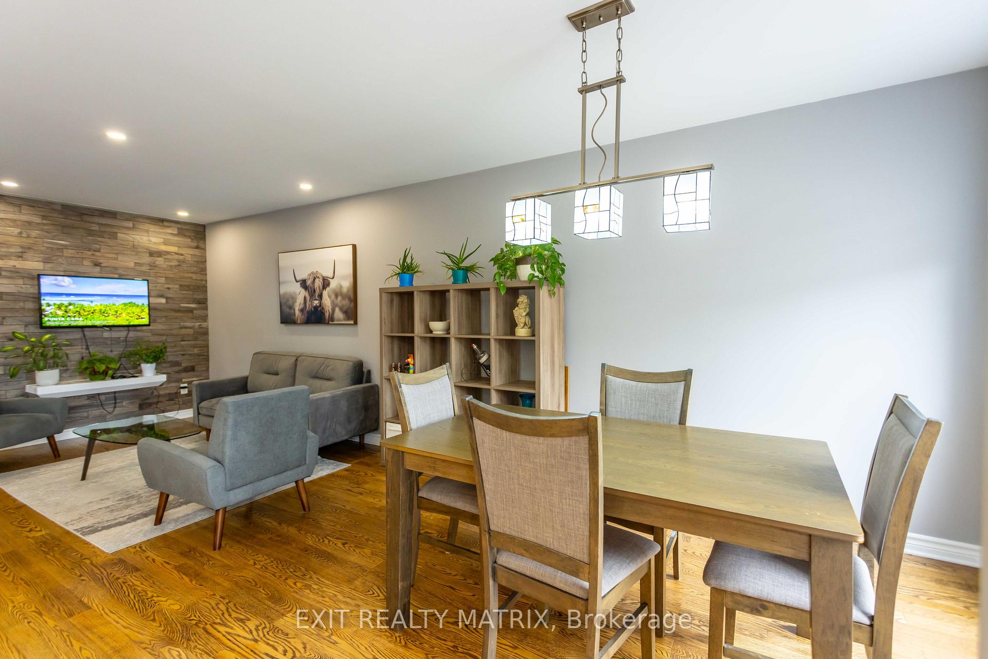 Photo 11 of 195 Tapley Place, Ottawa, Avalon East — HOMEH