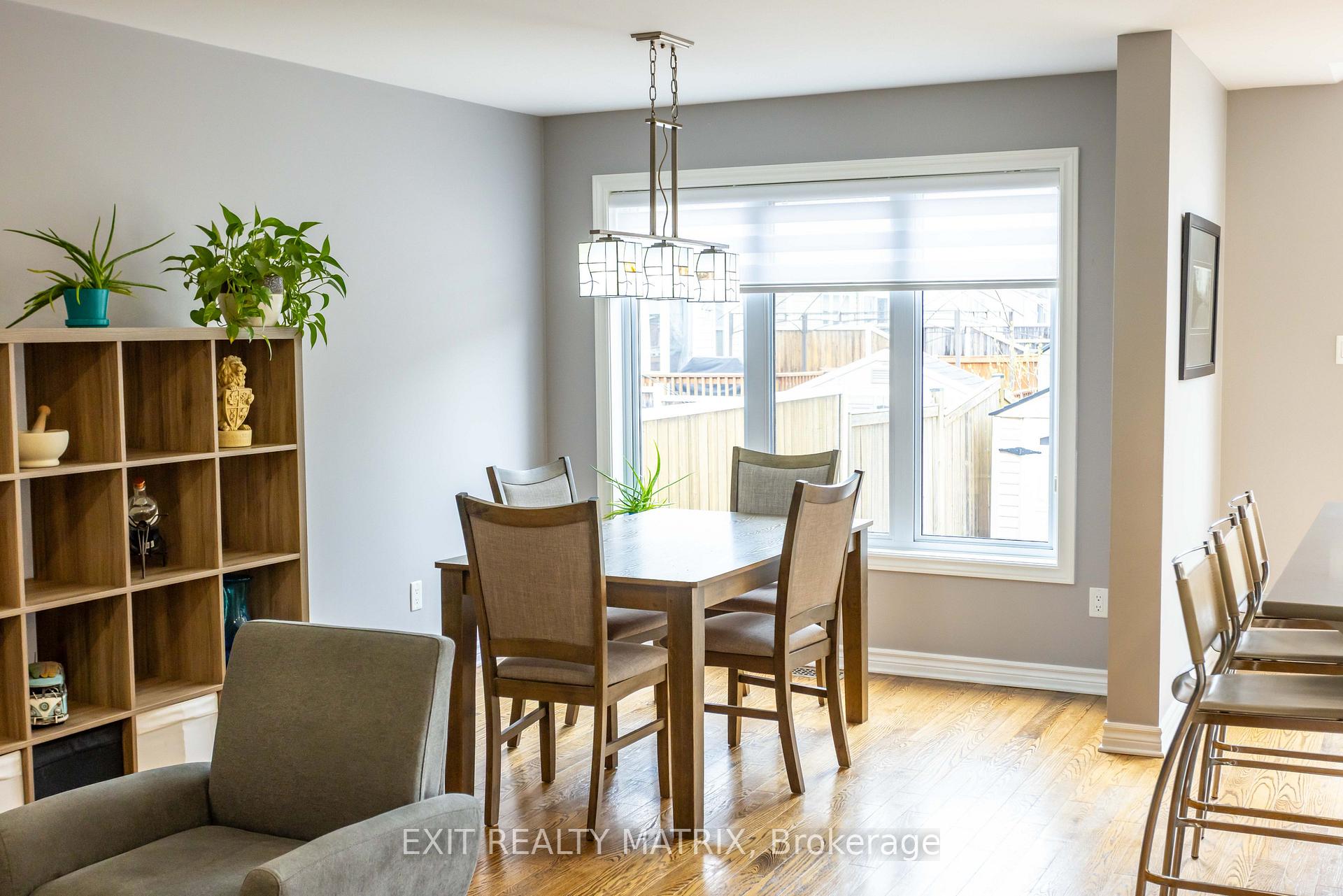 Photo 12 of 195 Tapley Place, Ottawa, Avalon East — HOMEH