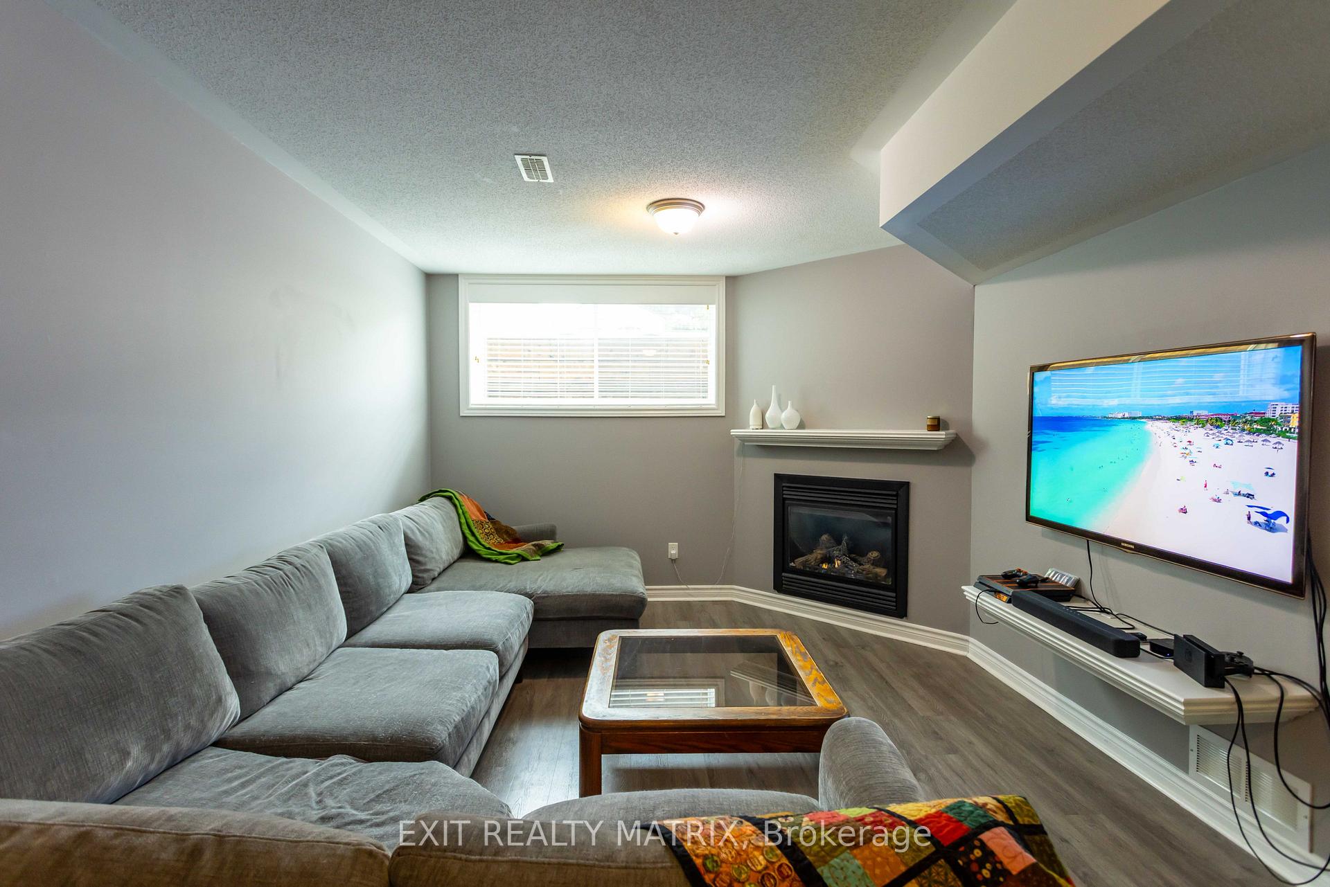 Photo 36 of 195 Tapley Place, Ottawa, Avalon East — HOMEH