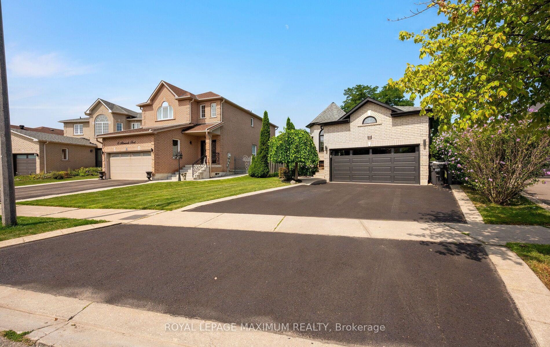 Photo 1 of 8 Albiwoods Trail, Caledon, Bolton East — HOMEH